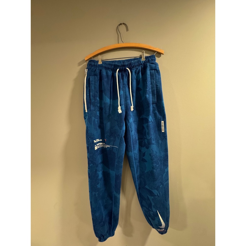 Nike Dri-FIT Standard Issue Men's Basketball Joggers Floral Camo Blue Size Small - Picture 3 of 10
